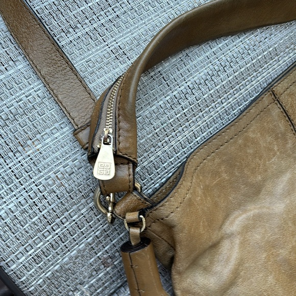 GIVENCHY BROWN LEATHER TASSEL BOHO BAG-VINTAGE! - Picture 3 of 11